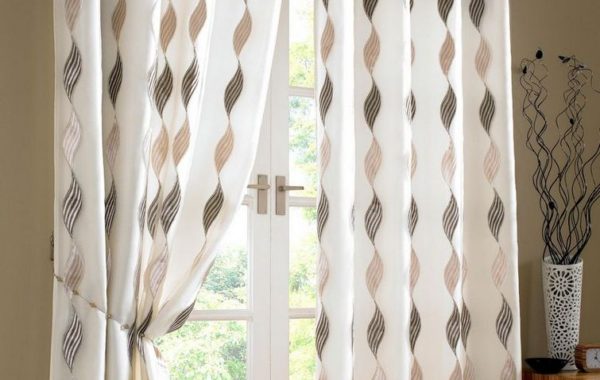 Curtains – Eyelet